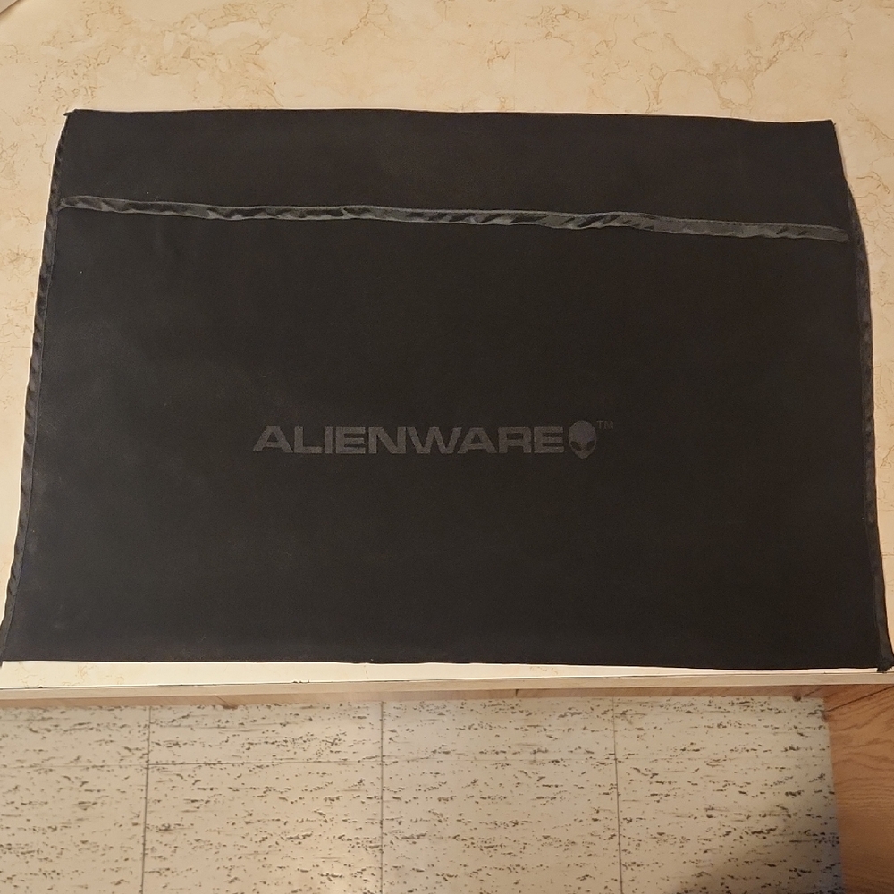 Alienware Black Microfiber Cloth Laptop Sleeve Vintage Y2K